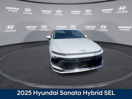2025 Hyundai SONATA Hybrid SE