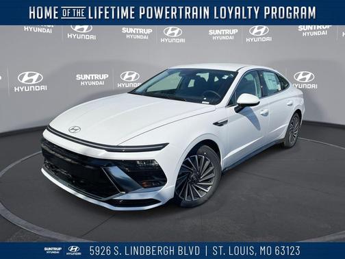 2025 Hyundai SONATA Hybrid SE