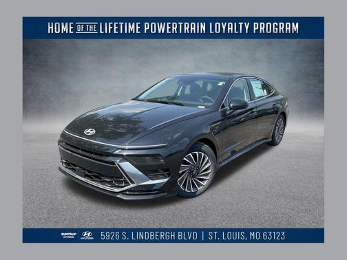 2025 Hyundai SONATA Hybrid SE