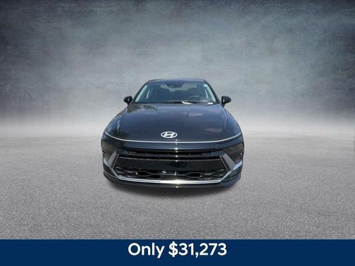 2025 Hyundai SONATA Hybrid SE