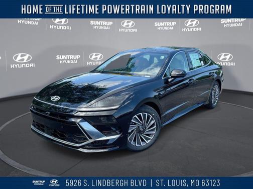 2025 Hyundai SONATA Hybrid Limited