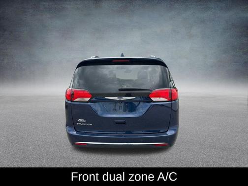 Jazz Blue Pearlcoat 2018 Chrysler Pacifica Touring-L Plus