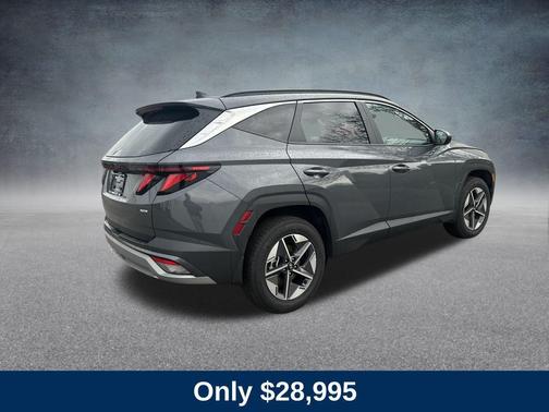 2025 Hyundai TUCSON SEL