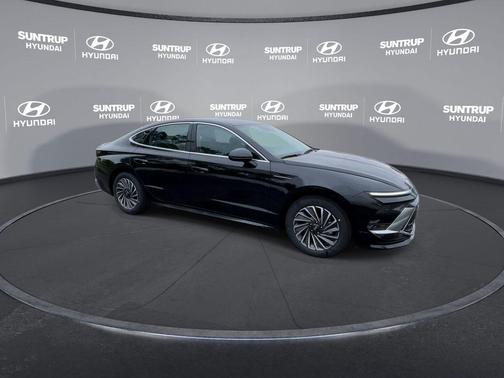 2025 Hyundai SONATA Hybrid SE
