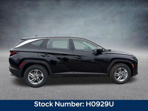 Phantom 2026 Hyundai TUCSON SE
