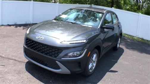 2022 Hyundai KONA SE