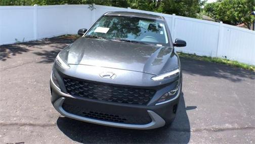 2022 Hyundai KONA SE