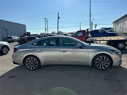 2023 Hyundai SONATA Limited
