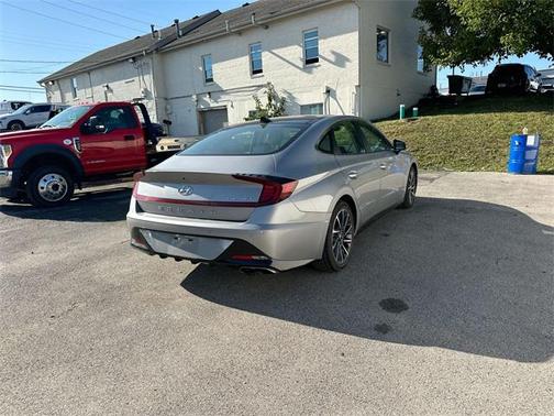 2023 Hyundai SONATA Limited