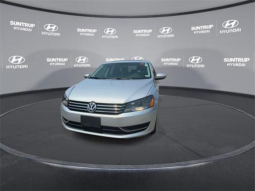 2012 Volkswagen Passat 2.5 SE