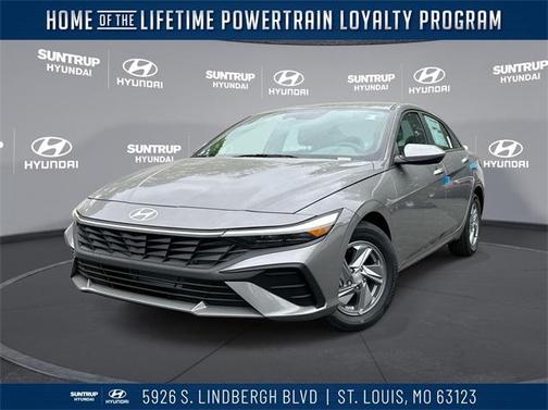 2024 Hyundai ELANTRA SE