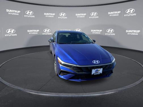 2025 Hyundai ELANTRA HEV SEL Sport