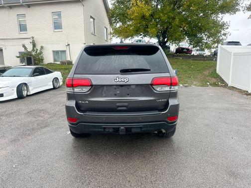 2021 Jeep Grand Cherokee Laredo