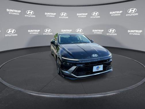 2025 Hyundai SONATA Hybrid SE