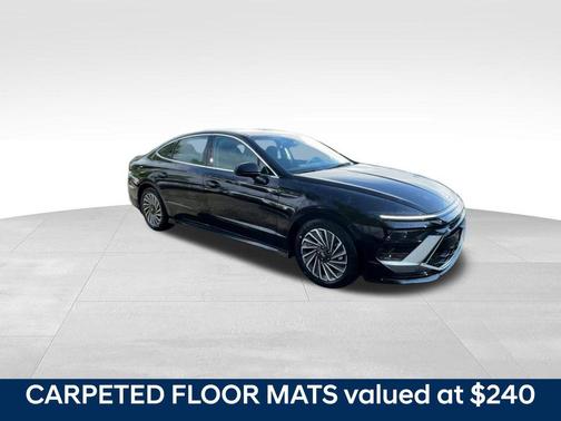 2025 Hyundai SONATA Hybrid SE