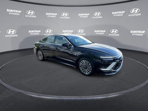 2025 Hyundai SONATA Hybrid SE