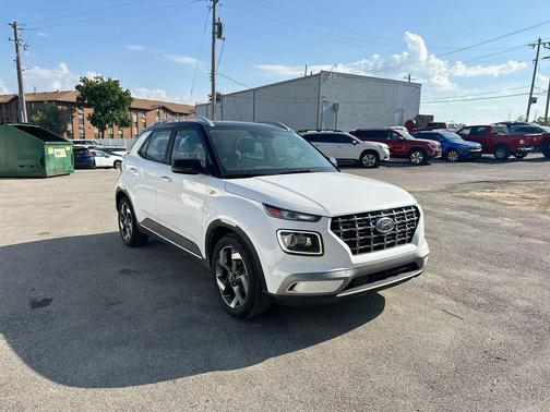 2022 Hyundai VENUE Limited