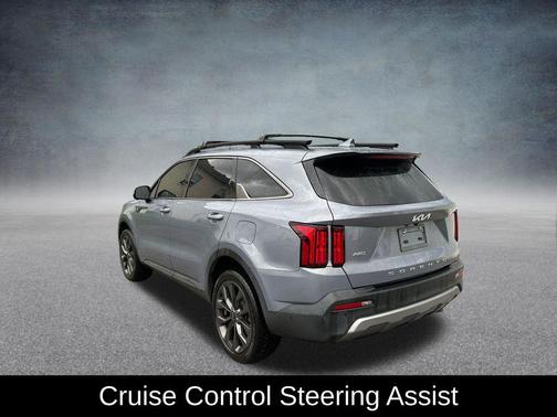 Everlasting Silver 2022 Kia Sorento SX