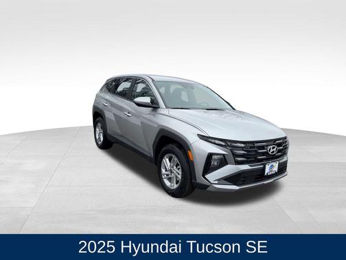 2025 Hyundai TUCSON SE