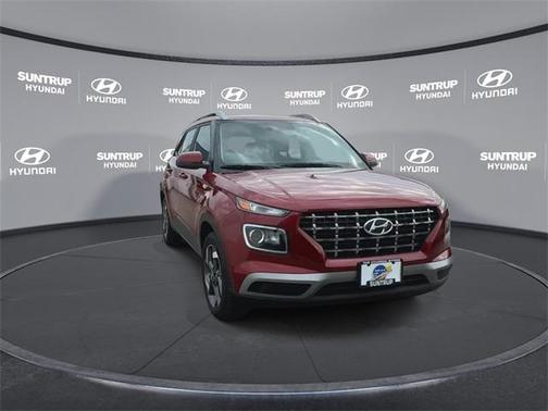 2024 Hyundai VENUE SEL