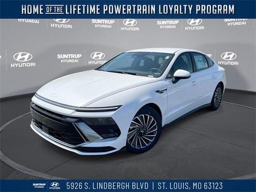 2025 Hyundai SONATA Hybrid SE