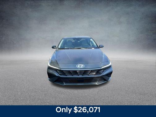 2025 Hyundai ELANTRA Limited