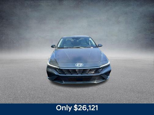 2025 Hyundai ELANTRA Limited