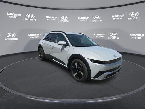 2025 Hyundai IONIQ 5 SEL