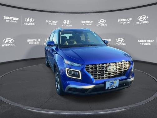 2024 Hyundai VENUE Limited