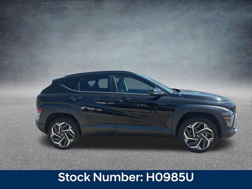 Abyss Black Pearl 2026 Hyundai KONA SEL Premium