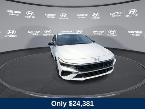 2025 Hyundai ELANTRA Sport