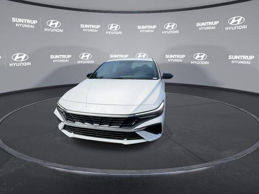 2025 Hyundai ELANTRA Sport