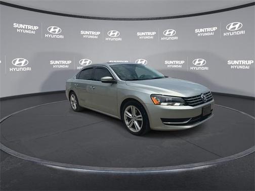 2014 Volkswagen Passat 2.0L TDI DSG SE w/Sunroof