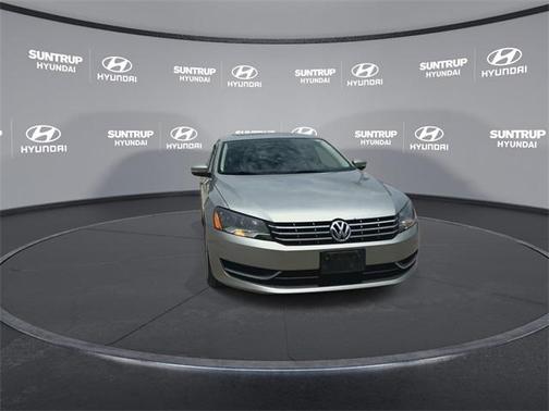 2014 Volkswagen Passat 2.0L TDI DSG SE w/Sunroof