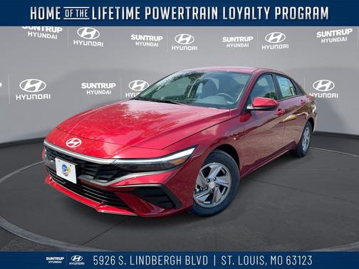 2025 Hyundai ELANTRA SE