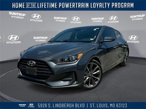 2019 Hyundai Veloster 2