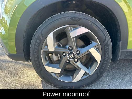 2023 Hyundai VENUE SEL