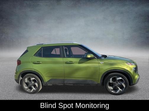 2023 Hyundai VENUE SEL