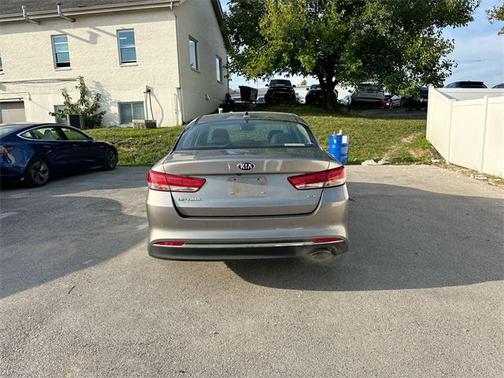 2018 Kia Optima EX