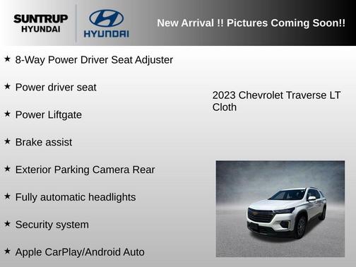 Summit White 2023 Chevrolet Traverse LT Cloth