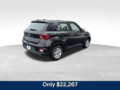 2026 Hyundai VENUE SE