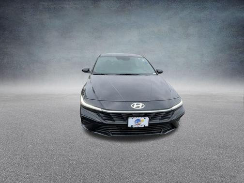 2025 Hyundai ELANTRA Sport