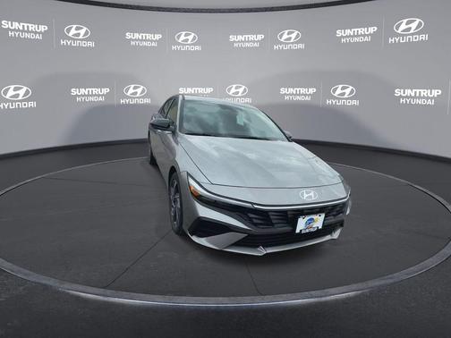 2025 Hyundai ELANTRA Sport