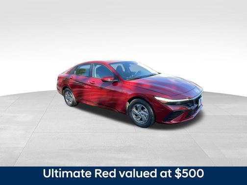 2025 Hyundai ELANTRA SE