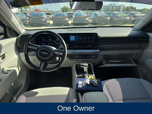 2025 Hyundai KONA SEL