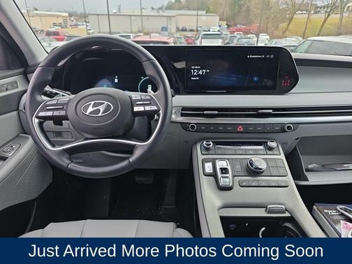 2025 Hyundai PALISADE SEL Premium