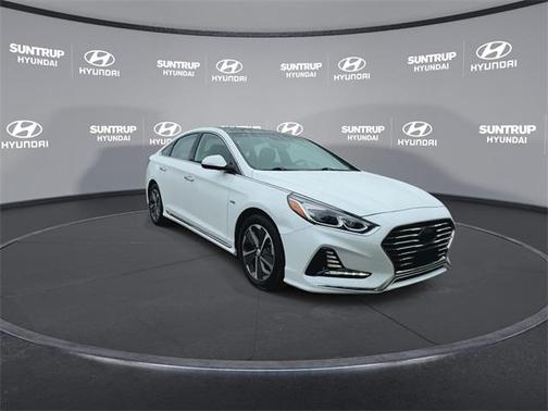 2019 Hyundai SONATA Hybrid Limited