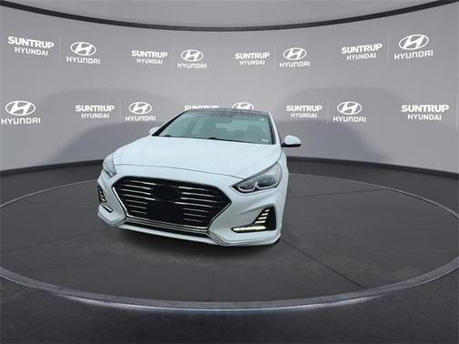 2019 Hyundai SONATA Hybrid Limited