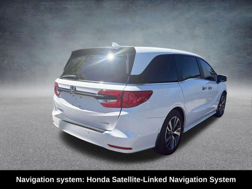 Platinum White Pearl 2023 Honda Odyssey Touring