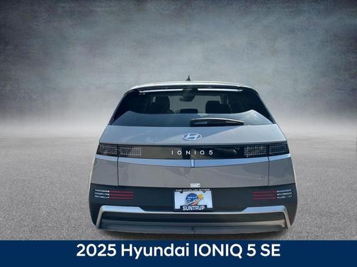 Cyber Gray 2025 Hyundai IONIQ 5 SE